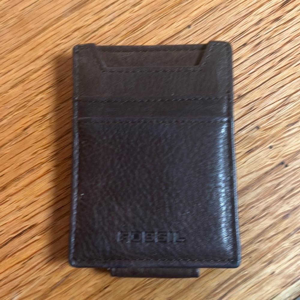 Fossil leather wallet/money clip